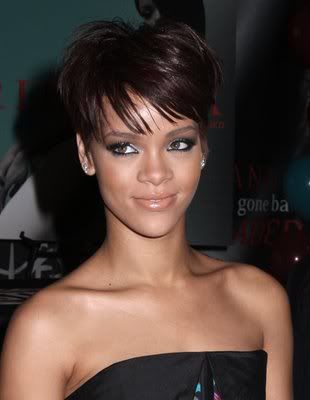 Rihanna_Short_Hair_-_Pixie_Cut.jpg