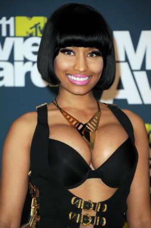 Nicki-Minaj-Breasts-ICEDOTCOM1