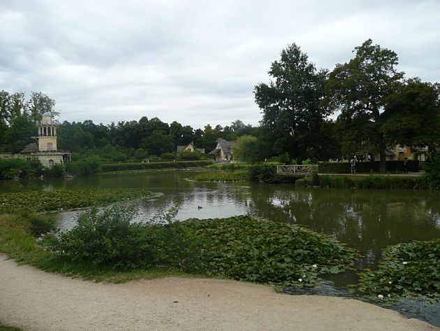 photo 07_HamelautMarieAntoinettePetitTrianonVersailles_zps8c906128.jpg