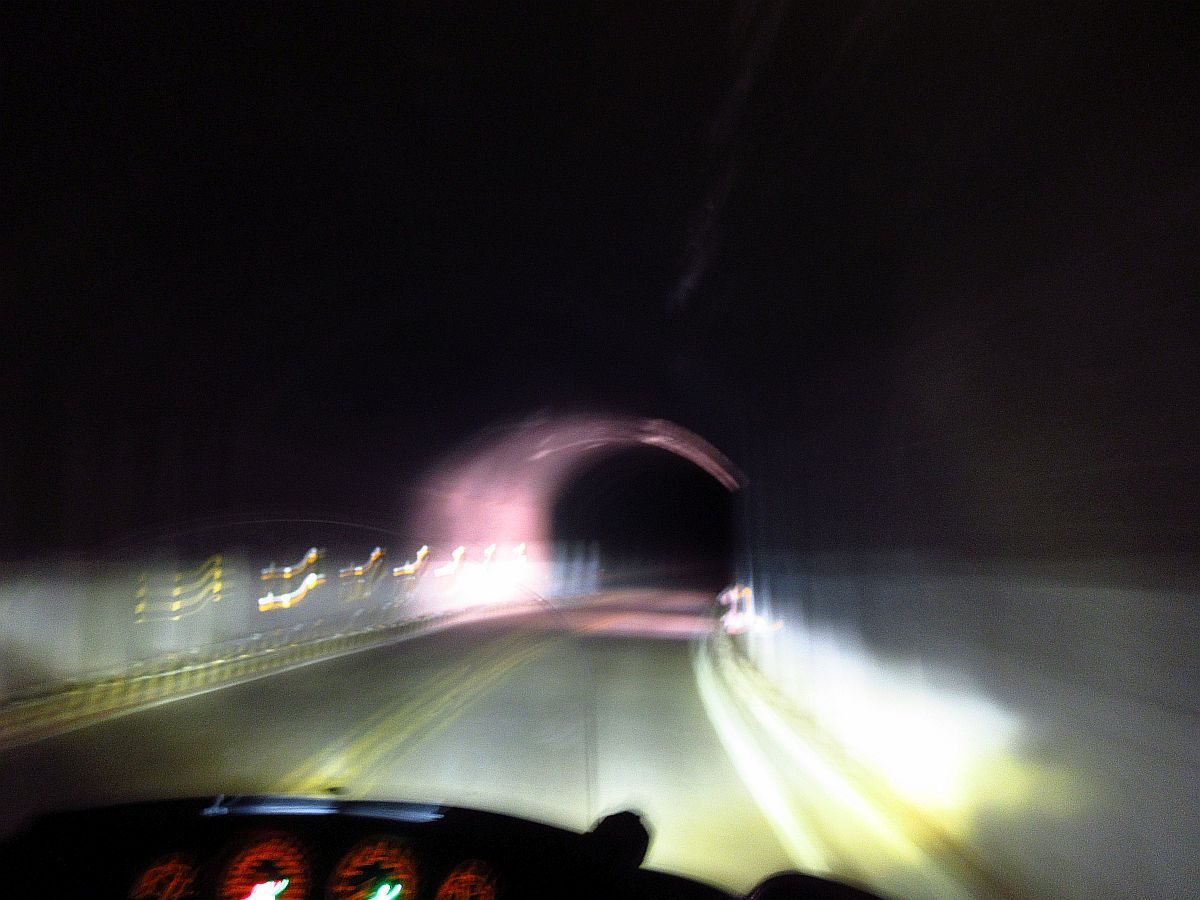 20%20In%201%201%20mile%20tunnel_zpssjs5fi5x.jpg