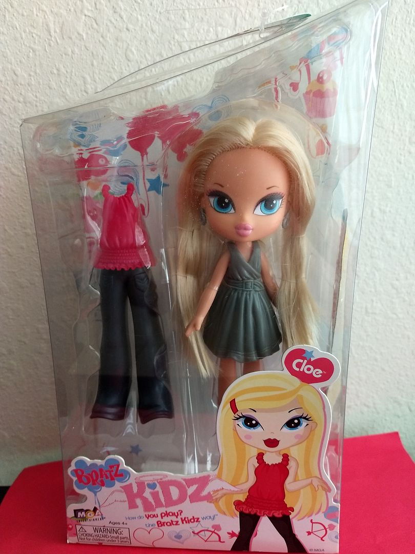 bratz snap on dolls