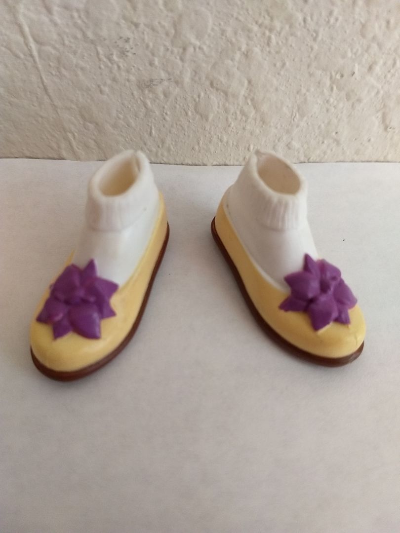 purple flower shoes